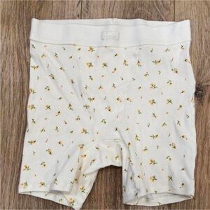 Floral Print White shorts